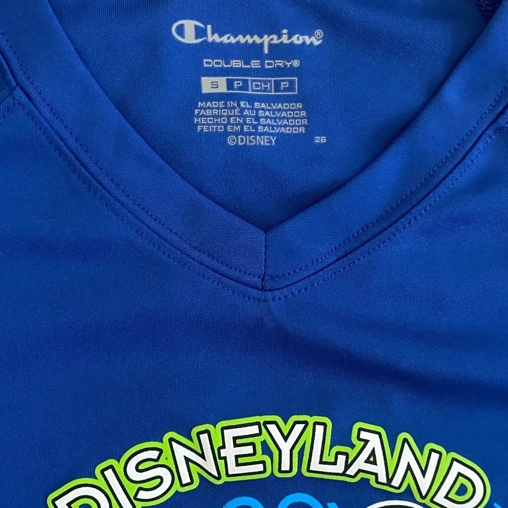 NEW Women’s runDisney DISNEYLAND Half Marathon 2016 Tech Race Shirt Small S
